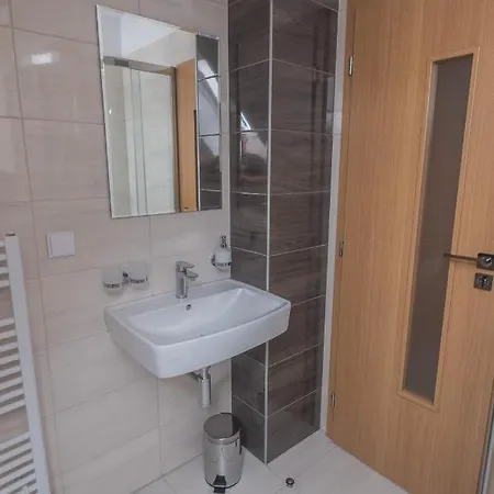 Rysy בית הארחה ולקה לומניקה